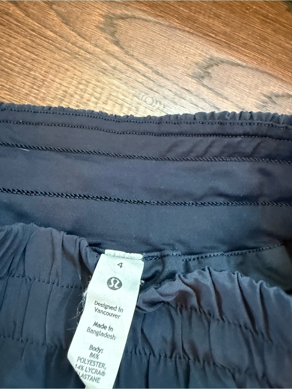 lululemon 5” Track That Shorts - LIKE NEW - Picture 5 of 5